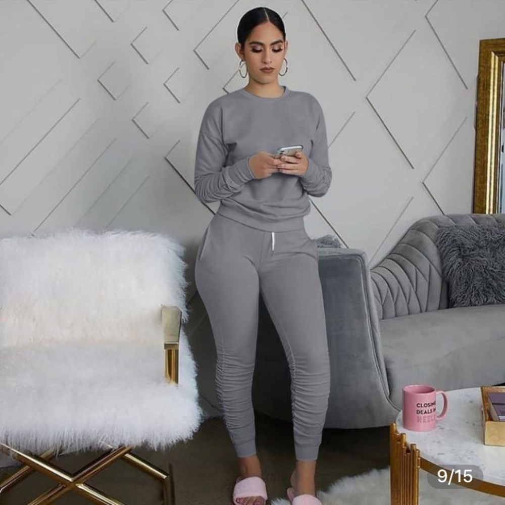 Gray Sweat Pants outfit